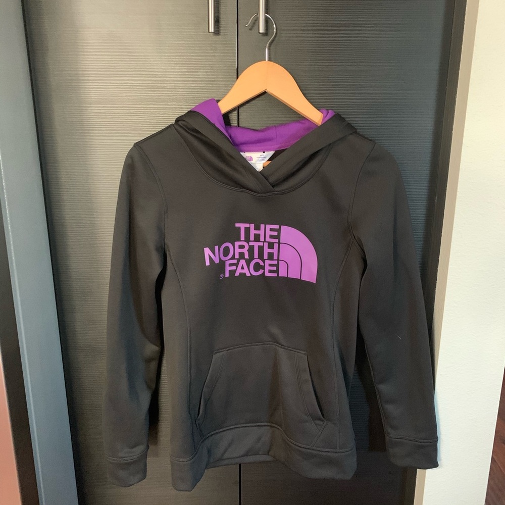 North Face Fitted Sweatshirt Pullover with Hood